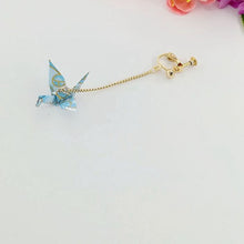Load image into Gallery viewer, 8Seasons 1 PC Origami Women Drop Earrings Ethnic Washi Japanese Paper Crane Pendant Romantic Party Accessories Charms Gift