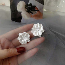 Load image into Gallery viewer, HUANZHI 2019 White Geometric Round Square Irregular Hollow Pearlescent Starry Sky Calla Lily Enamel Earrings for Women Girls