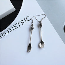 Load image into Gallery viewer, Punk Cheap Sliver Handcuffs Blade Gun Drop Earrings Creativity Jewelry Accessories Women Simple Fashion Cool Wholesale Pistols