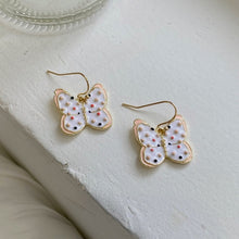 Load image into Gallery viewer, HUANZHI 2019 White Geometric Round Square Irregular Hollow Pearlescent Starry Sky Calla Lily Enamel Earrings for Women Girls