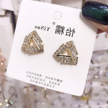 Load image into Gallery viewer, South Korea Earrings Temperament Earrings New It Girl Earrings Long Cold Wind Simple Autumn and Winter er shi pin