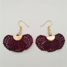 Load image into Gallery viewer, New Korean Style fan-shaped Grid Flower Stud Earrings For Women Fashion Summer Accessories Elegant Sweet
