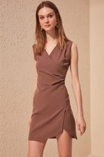 Load image into Gallery viewer, Trendyol Double Breasted Collar Dress TWOSS20EL0629
