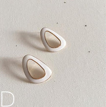 Load image into Gallery viewer, HUANZHI 2019 White Geometric Round Square Irregular Hollow Pearlescent Starry Sky Calla Lily Enamel Earrings for Women Girls
