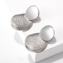 Load image into Gallery viewer, Simple fashion gold color Silver plated geometric big round Clip earrings for women fashion big hollow Ear clip jewelry
