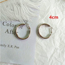 Load image into Gallery viewer, HUANZHI 2019 New Minimalist Gold Metal Large Circle Geometric Round Big Hoop Earrings for Women Girl Wedding Party Jewelry
