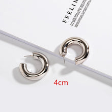 Load image into Gallery viewer, HUANZHI 2020 New Minimalist Gold Metal Large Small Circle Geometric Round C shape Hoop Earrings for Women Girls Jewelry
