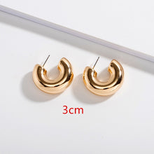 Load image into Gallery viewer, HUANZHI 2020 New Minimalist Gold Metal Large Small Circle Geometric Round C shape Hoop Earrings for Women Girls Jewelry
