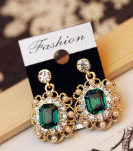 Load image into Gallery viewer, 2020 New Long Crystal Tassel Gold Color Dangle Earrings for Women Wedding Drop Earing Fashion Jewelry Gifts
