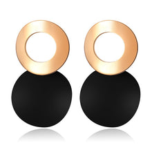 Load image into Gallery viewer, POXAM New Korean Statement Round Earrings For Women Geometric Gold Shell Fluff Dangle Drop Earrings Brincos 2020 Fashion Jewelry
