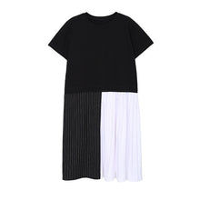 Load image into Gallery viewer, [EAM] Women Black Striped Pleated Split Midi Dress New Round Neck Short Sleeve Loose Fit Fashion Tide Spring Summer 2020 1Y581
