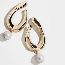 Load image into Gallery viewer, Punk Rock Gold Color Clip Earrings No Piercing Trendy Link Chain Earcuffs Statement Cartilage Earrings for Women Party Jewelry
