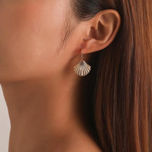 Load image into Gallery viewer, Fashion Classic Geometric Women Dangle Star Earrings Asymmetric Earrings Of Moon Female Korean Jewelry Women's earrings
