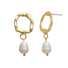 Load image into Gallery viewer, 17KM Punk Minimalist Chain Copper Hoop Earring for Women Elegant Circle Pearl Earrings Simple Round Brincos Jewelry Pendientes
