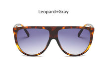 Load image into Gallery viewer, Vintage Gradient Goggle Sunglasses
