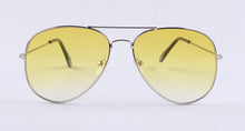 Load image into Gallery viewer, Women yellow lens Sunglasses
